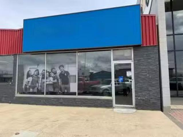 Nice Street, Grande Prairie, AB, T8V 2N2 commercial for leas.
