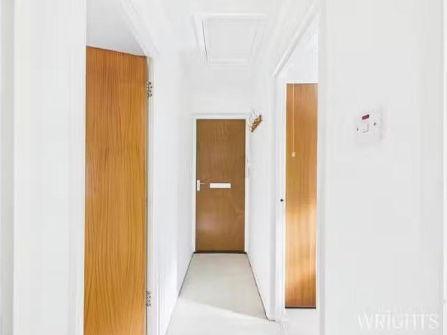 Rental! Studio flat for rent in Andrewsfield, Welwyn Garden Ci.