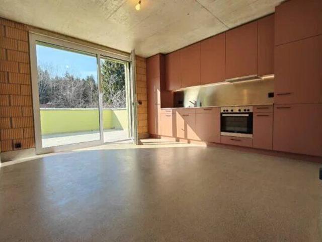 FOR RENT Superb 3.5 room duplex apartment of 87 m² – bright, with elevator and outdoor spaces
