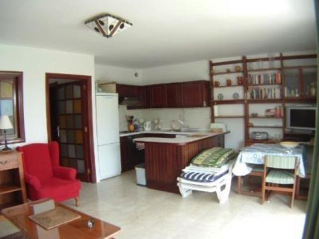 For rental, lovely apartment with tropical gardens and heated pool