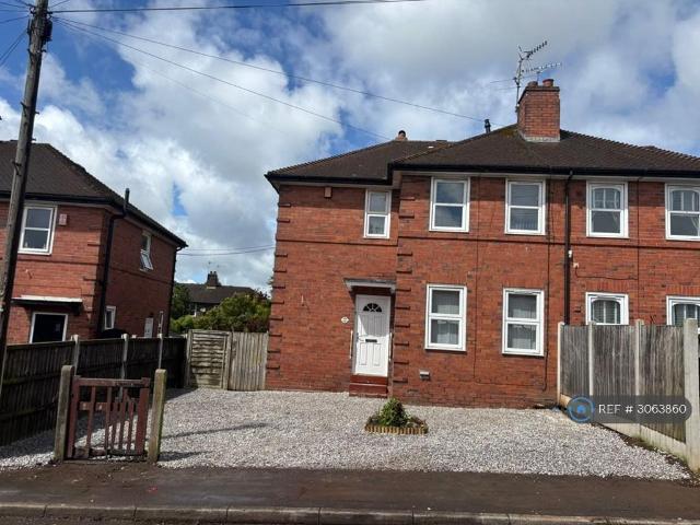 Forber Road, Stoke On Trent, ST4 4 bed semi detached house to rent £1,100 pcm £254 pw