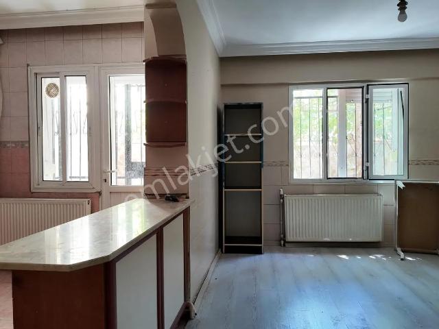 Forbes Cd.'de 2 Aileye Uygun,2 Adet 2+1 Kullanımlı 5+1 Daire