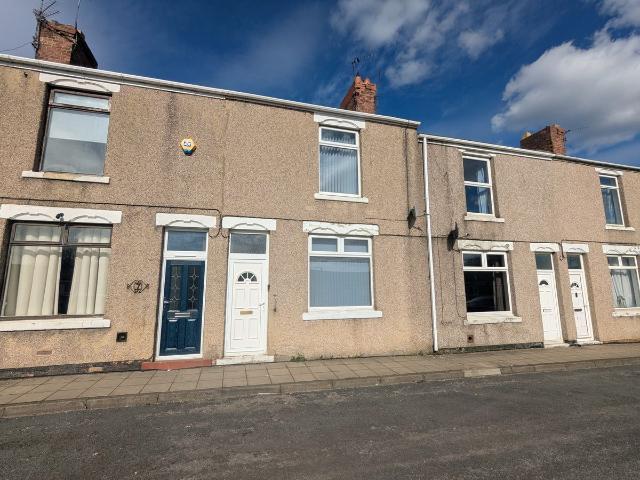 Ford Terrace, Ferryhill DL17, 2 bed terraced house to rent, £550 pcm | PrimeLocation