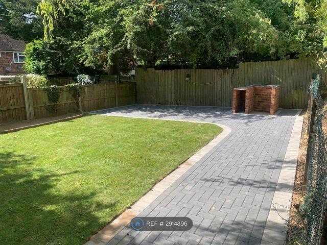 Fordham Close, Barnet EN4, 2 bed maisonette to rent, £1,950 pcm | PrimeLocation