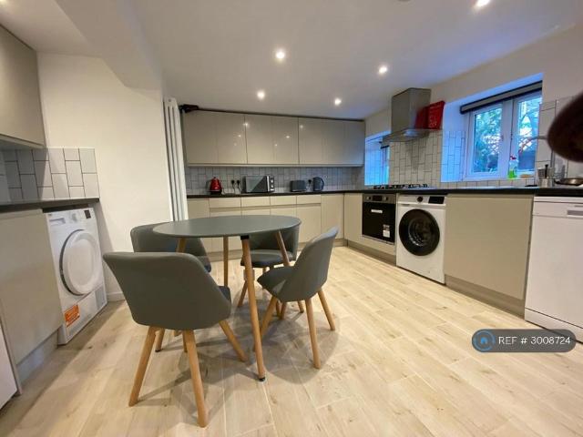 Fordham Street, London, E1 1 bed in a house share to rent £1,125 pcm £260 pw