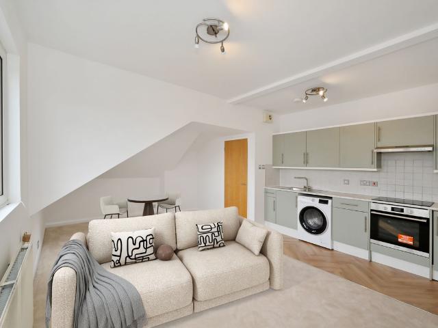Fordwych Road, London NW2, 1 bed flat to rent, £1,750 pcm | PrimeLocation