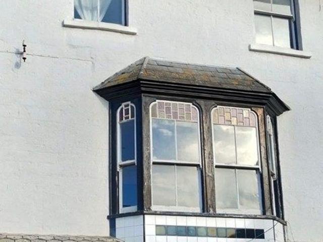 Fore St, Castle Cary BA7, 3 bed flat to rent, £1,200 pcm | PrimeLocation