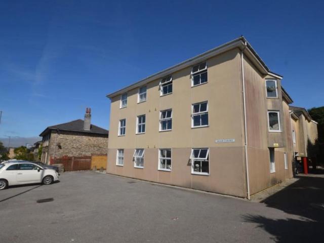 Fore Street, Pool, Redruth 1 bed flat to rent £725 pcm £167 pw