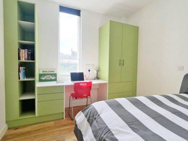Foregate Street, Worcester, Worcestershire WR1, 5 bed shared accommodation to rent, £650 pppm | PrimeLocation