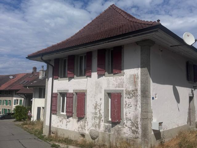 Forel, zu verkaufen, Haus von 120 m2 zum Renovieren, Grundstück von 298 m2