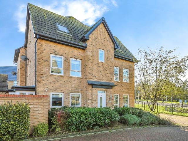 Foren Crescent, Huntingdon PE29, 4 bed property to rent, £1,800 pcm | PrimeLocation