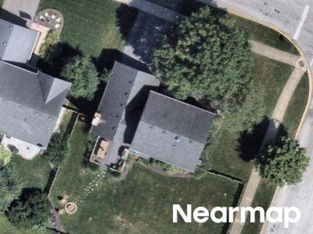Forestview Ln