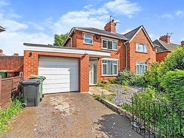 Forest Avenue, WALSALL 3 bed house to rent £1,150 pcm £265 pw