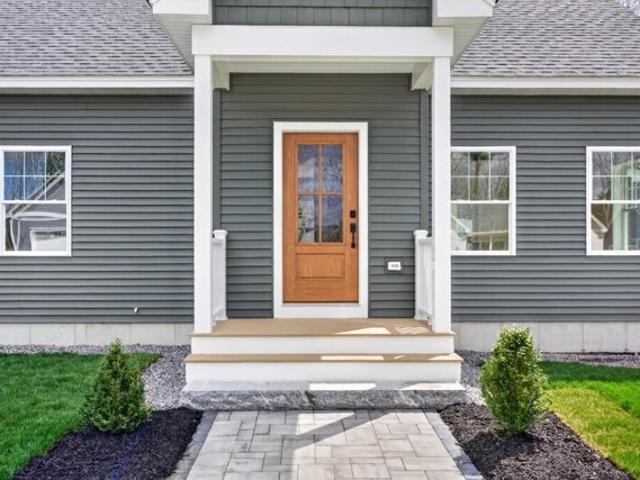 Forest Glen Ln, Topsham, Home For Sale