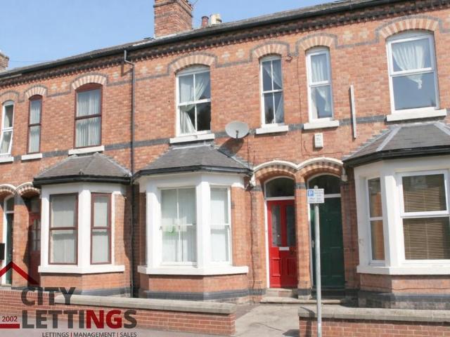 Forest Grove, 4 bed terraced house to rent £1,300 pcm £300 pw