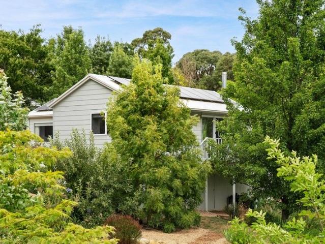 Forest Edge Living in Creswick