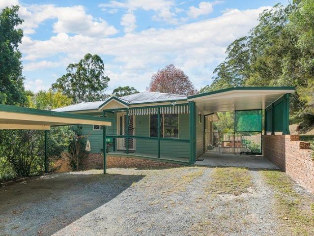 Forest 'feel' with suburban comforts