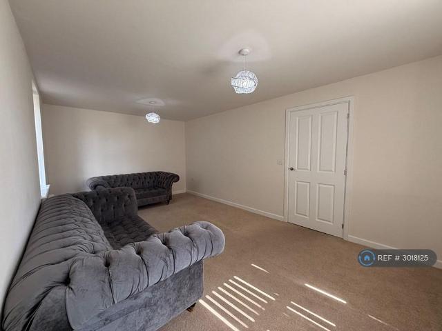 Forest House Lane, Leicester, LE3 3 bed detached house to rent £1,500 pcm £346 pw