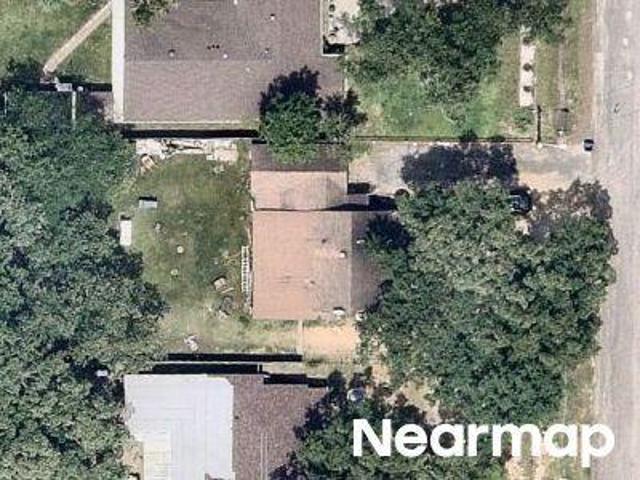 Forest Lawn Dr