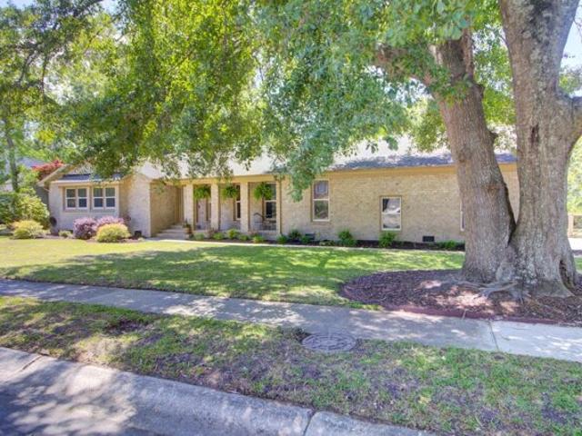 Forest Lakes Blvd, Charleston, Home For Sale