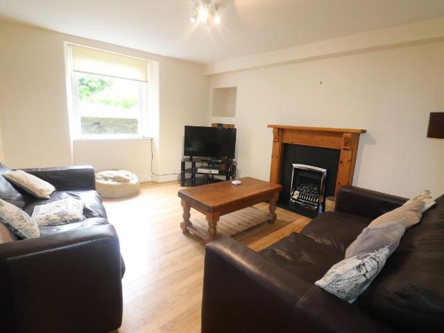 Forest Road, Aberdeen AB15, 2 bed flat to rent, £820 pcm | PrimeLocation