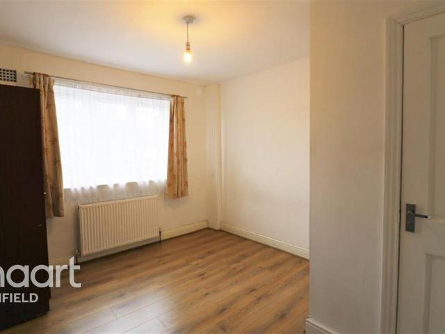 Forest Road House share to rent £800 pcm £185 pw