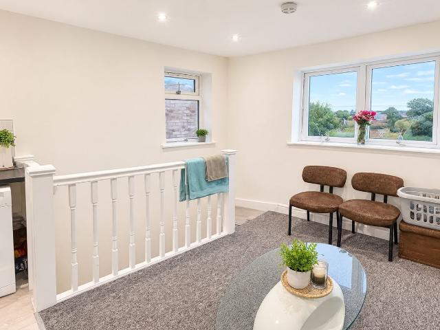 Forest Road, Ilford, Greater London IG6, 1 bed flat to rent, £1,700 pcm | PrimeLocation