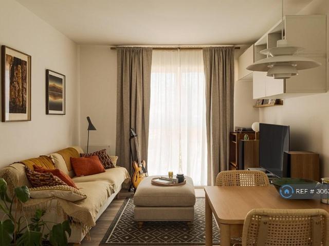Forest Road, London, E17 1 bed flat to rent £1,450 pcm £335 pw