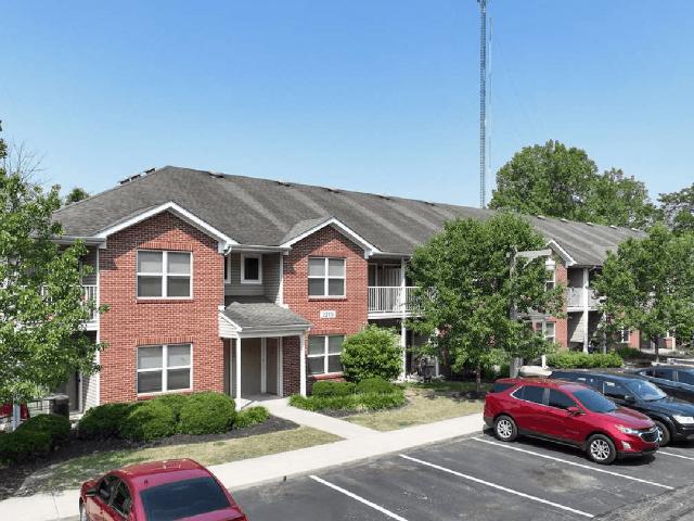 Forest Ridge 1 Bedroom Apartment for Rent at 7676 Horsetail Dr, Indianapolis, IN 46260 Crooked Creek