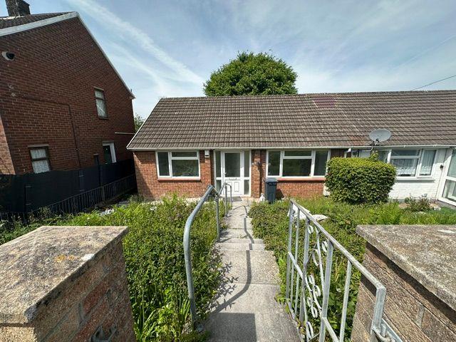 Forest View, Cimla, Neath SA11, 2 bed bungalow to rent, £850 pcm | PrimeLocation