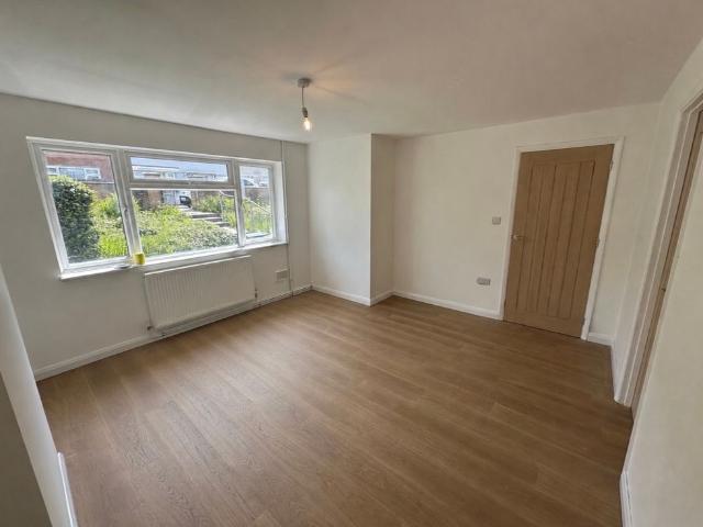 Forest View, Cimla, Neath, SA11 3RS