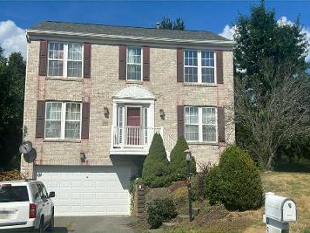 Forest View Dr