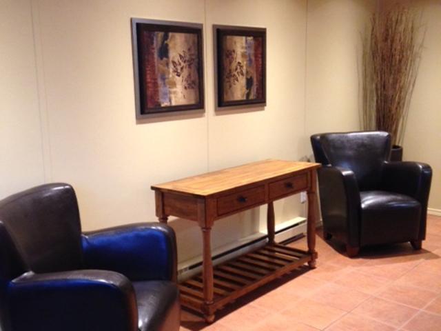Forestcreek Apartments 1 Bedroom Renovated Apartment for Rent