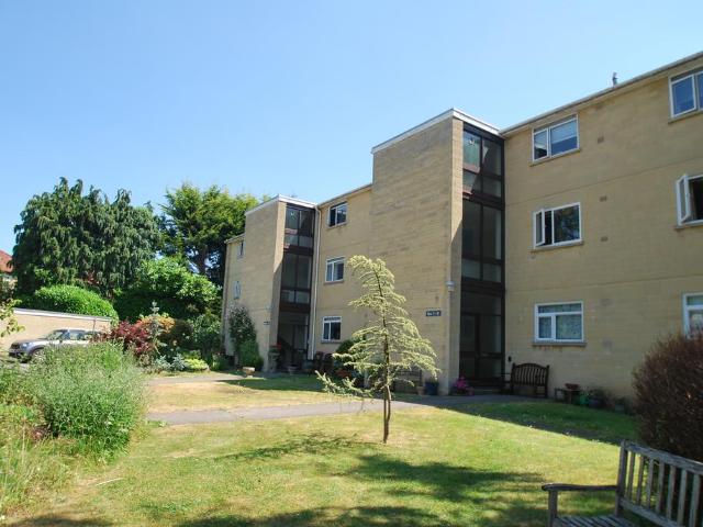 Forester Road, BATH 3 bed apartment to rent £1,600 pcm £369 pw