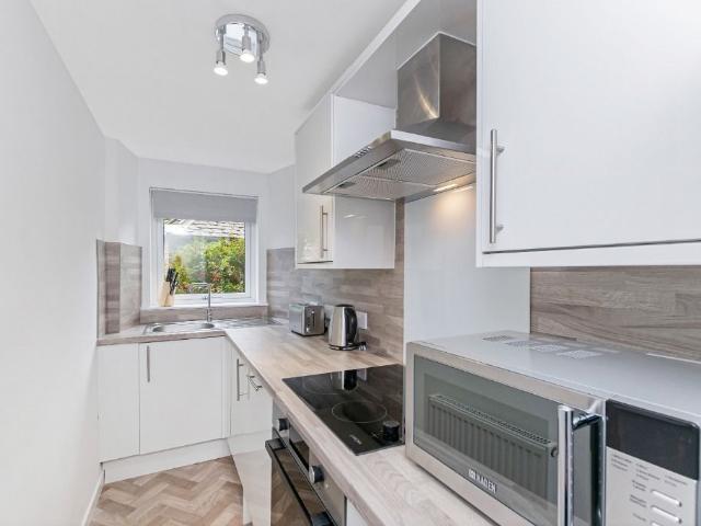 Forfar Road, Dundee DD4, 2 bed flat to rent, £1,025 pcm | PrimeLocation