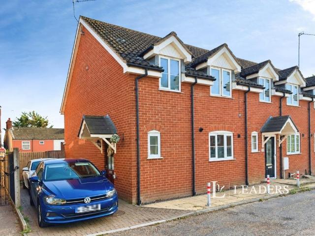 Forge Terrace, Commodore Road. 3 bed terraced house to rent £1,150 pcm £265 pw