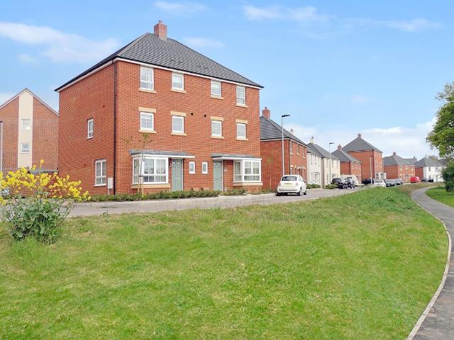 Forgetmenot Way, Lyde Green, Bristol BS16, 4 bed semi detached house to rent, £1,900 pcm | PrimeLocation
