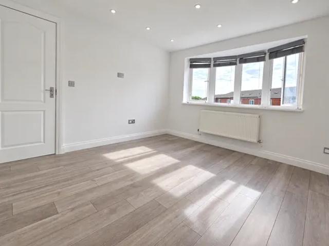 Forgeway Banbury OX16, Property for rent