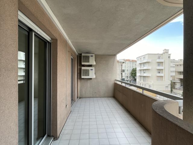 Forimmo Immobilier Nice Index agence immobilière Nice location vente syndic gestion location apppartement, location villa, achat appartement, achat villa, vente appartement, vente villa Détail du bien 112 en location