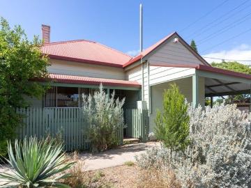 Auction 27th June | 3:30pm usp