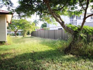Former church low set chamberboard exterior open deck hardwood floor level 1043m2 allotment