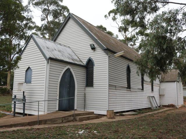FORMER CHURCH WITH ENDLESS POTENTIAL