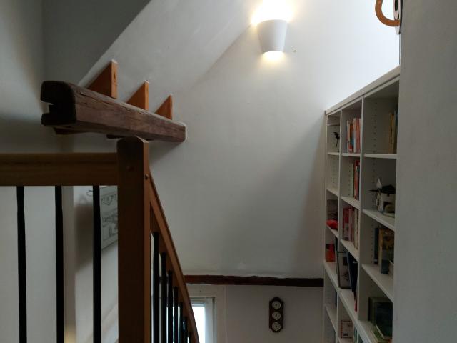 Former farmhouse with much privacy 3 floors / 8 persons
