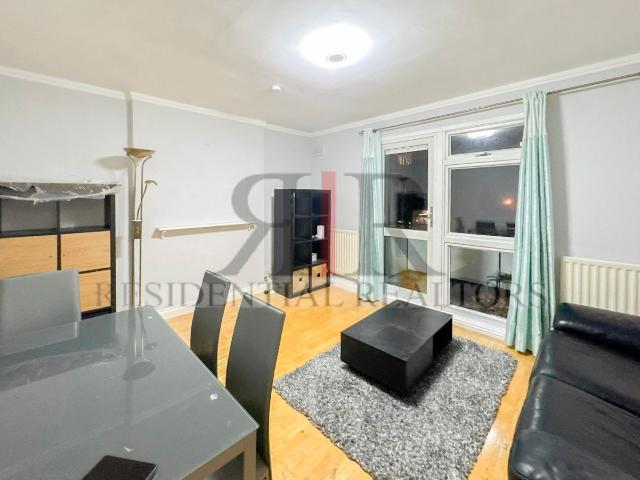 Forset Court, London, W2