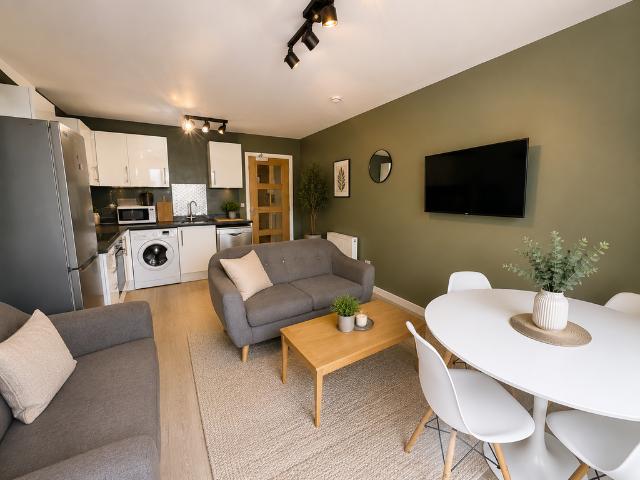 Forster Street 1 Bed Student. 1 bed flat to rent £525 pcm £121 pw