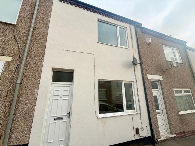 Forster Street, Darlington, DL3 2 bed terraced house to rent £675 pcm £156 pw