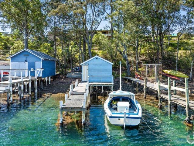 Forster's Bay Boatshed Few and Far Between!
