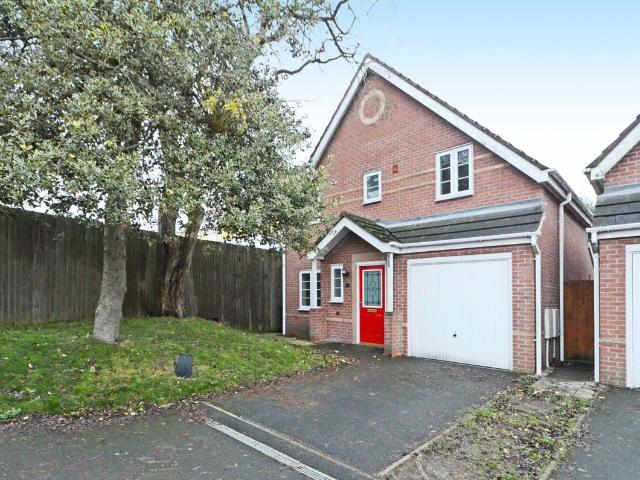 Forsyth Close, Hartshill, Stoke On Trent ST4, 4 bed detached house to rent, £1,200 pcm | PrimeLocation