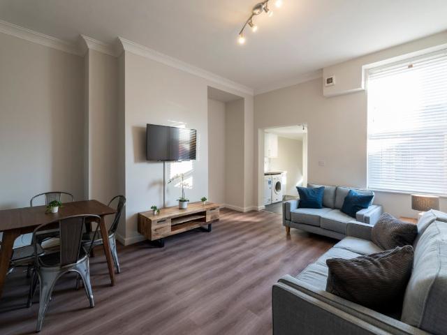Forsyth Road, Newcastle NE2, 5 bed terraced house to rent, £793 pppm | PrimeLocation