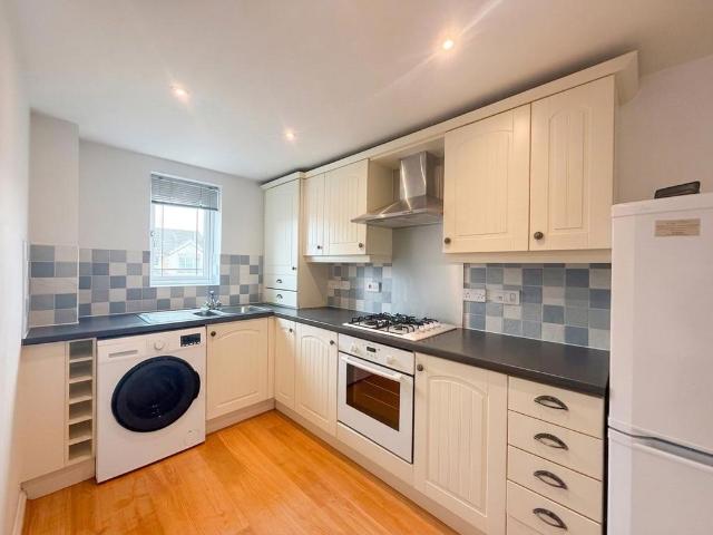 Foster Drive, Gateshead, NE8 2 bed apartment to rent £895 pcm £207 pw
